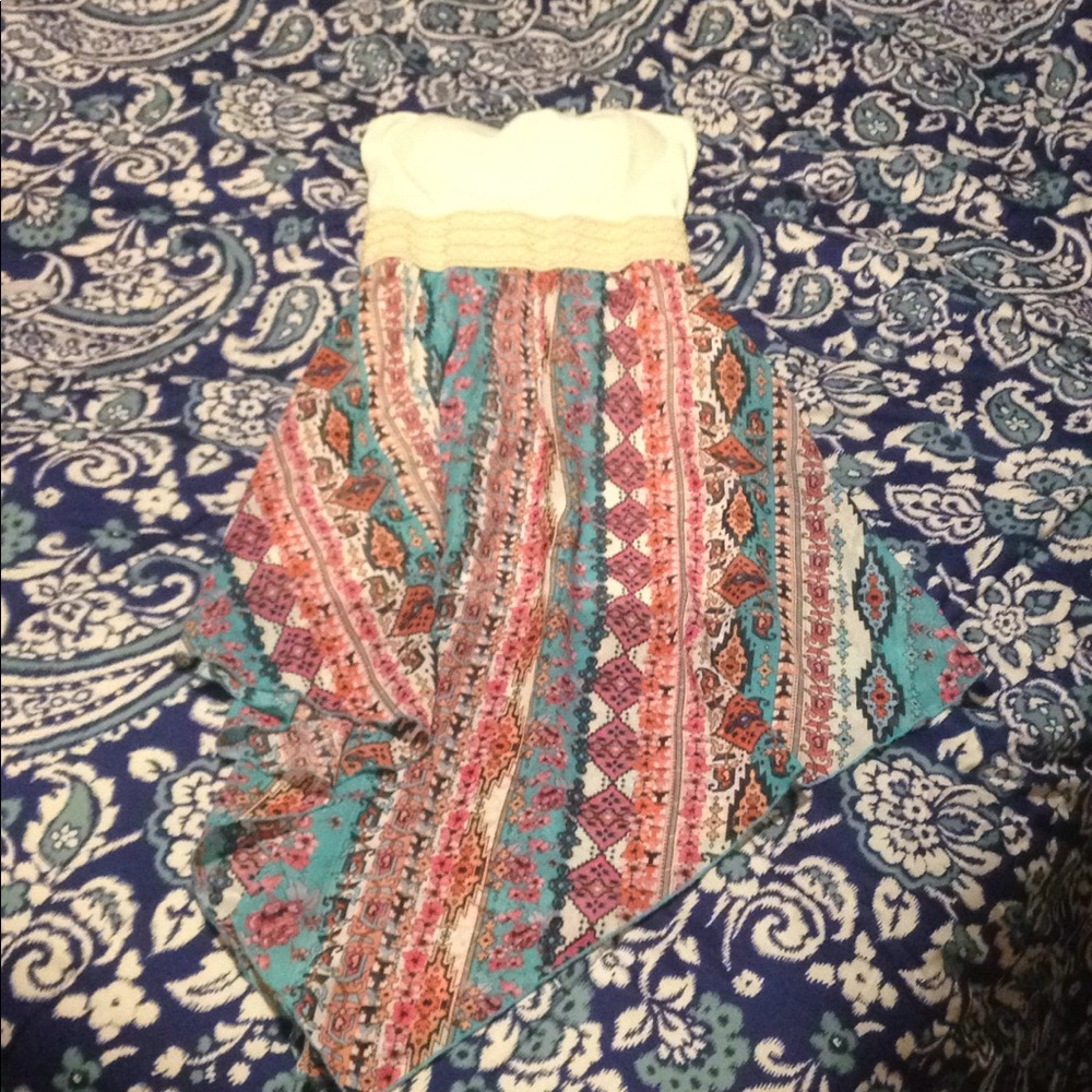 Very cute strapless summer dress